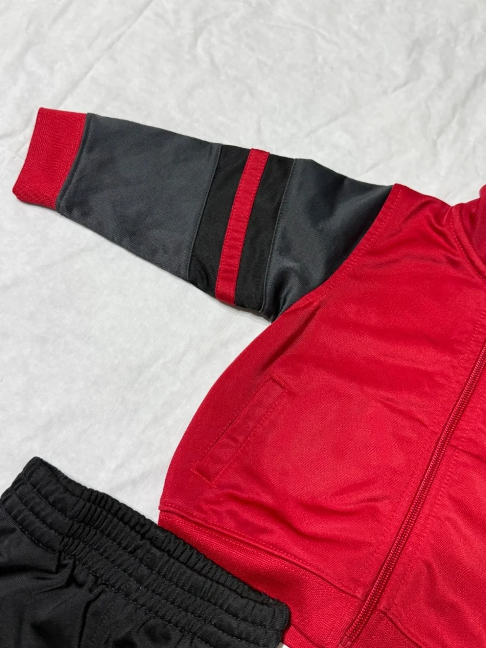 Nike Air Jordan Baby Boy Jacket Tracksuit Pants Set Size 3-6 Months